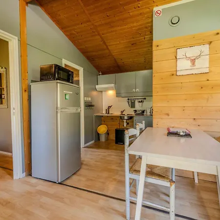 Montana Pmr 4 Pers Roquefeuil